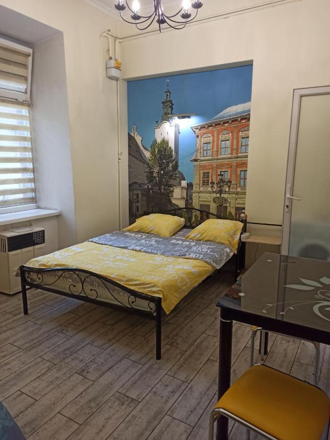 לבוב Smart Yellow Apartment-15 Хв Від Жд Вокзалу מראה חיצוני תמונה