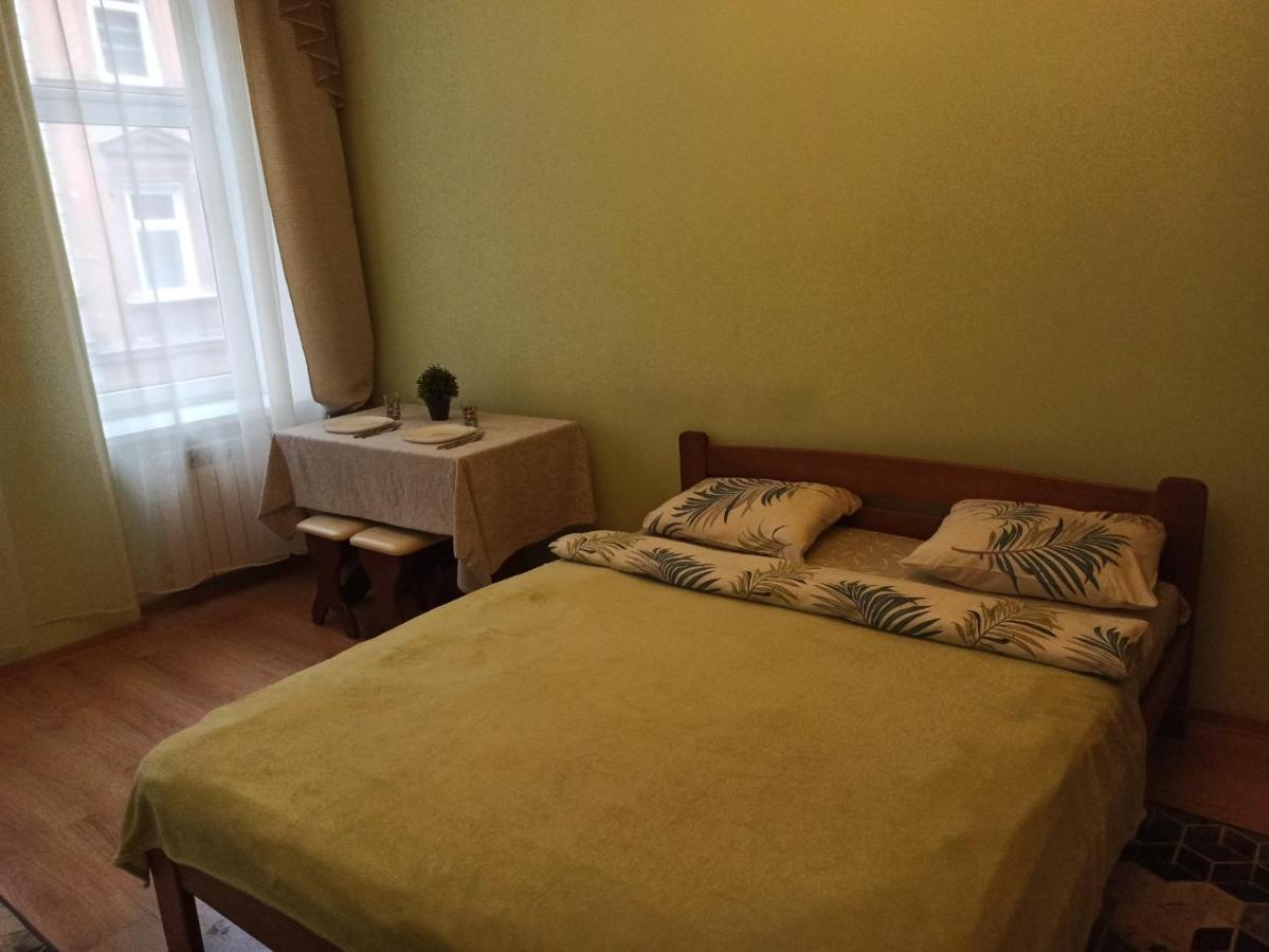 לבוב Smart Yellow Apartment-15 Хв Від Жд Вокзалу מראה חיצוני תמונה